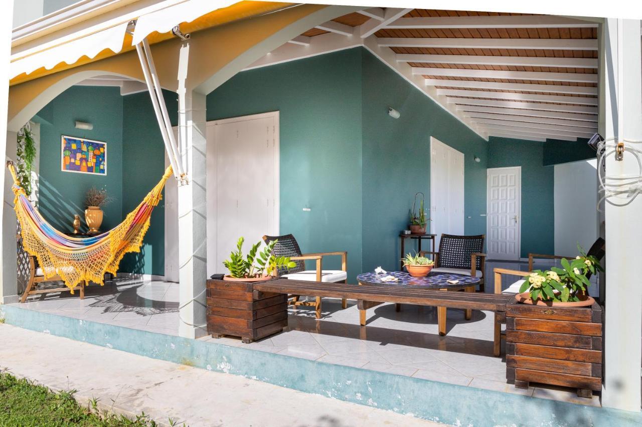 Villa L'Artist En Bord De Mer Avec Piscine Privee Sainte-Rose Zewnętrze zdjęcie